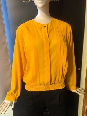 Women's Yellow Pleated Long-Sleeve Blouse with Smocked Hem